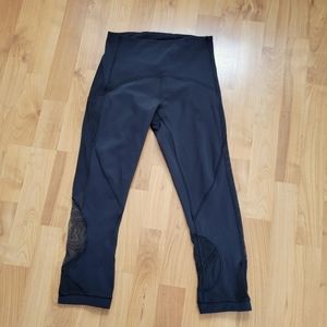 Lululemon Clear the Court Crop Pants 6 Black Mesh